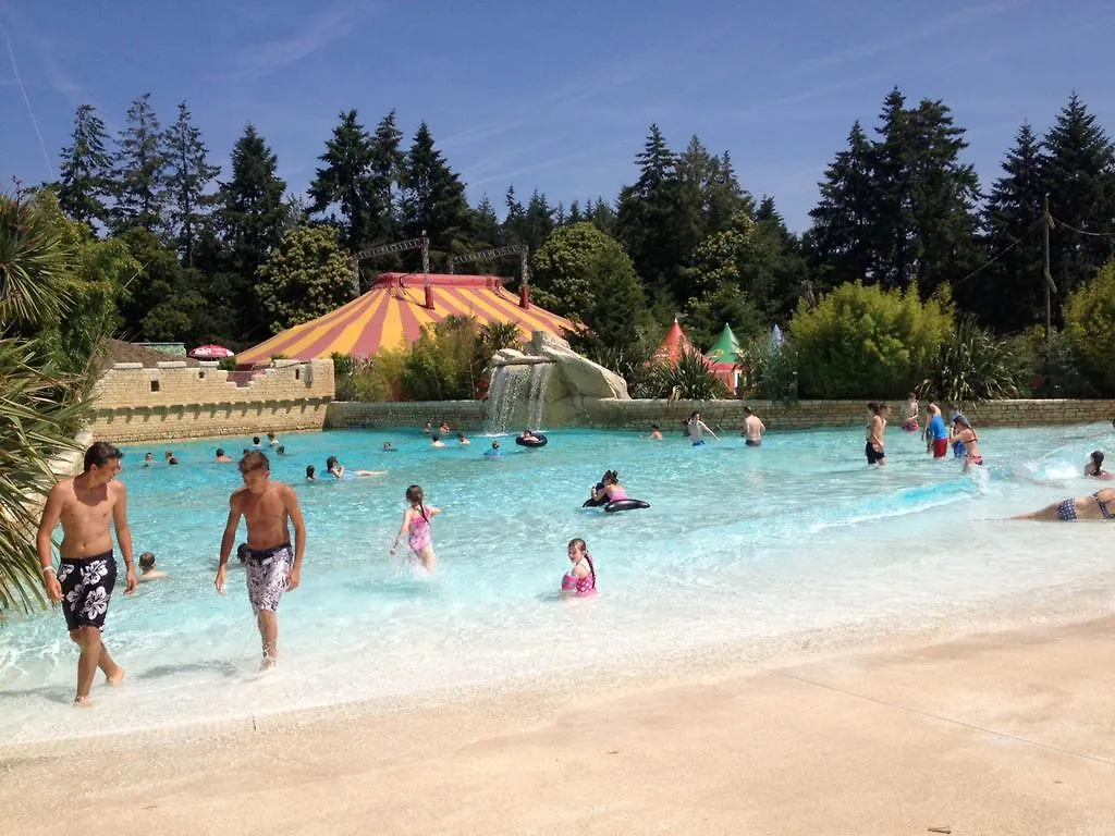 Hotel Les Ormes Domaine Et Resort Epiniac